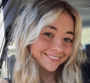 courtney kuhnel|Courtney Kuhnel (Tiktok Star) Wiki, Biography, Age,。